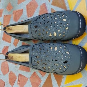 Womens Loafer by Jambu